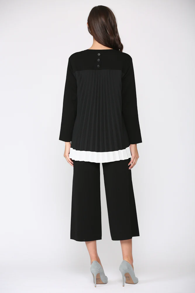 Summa Knitted Rib with Accordian Pleating Back - Image 5